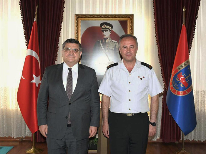 Askeri Flama-Fors ve Sancak Bayra��